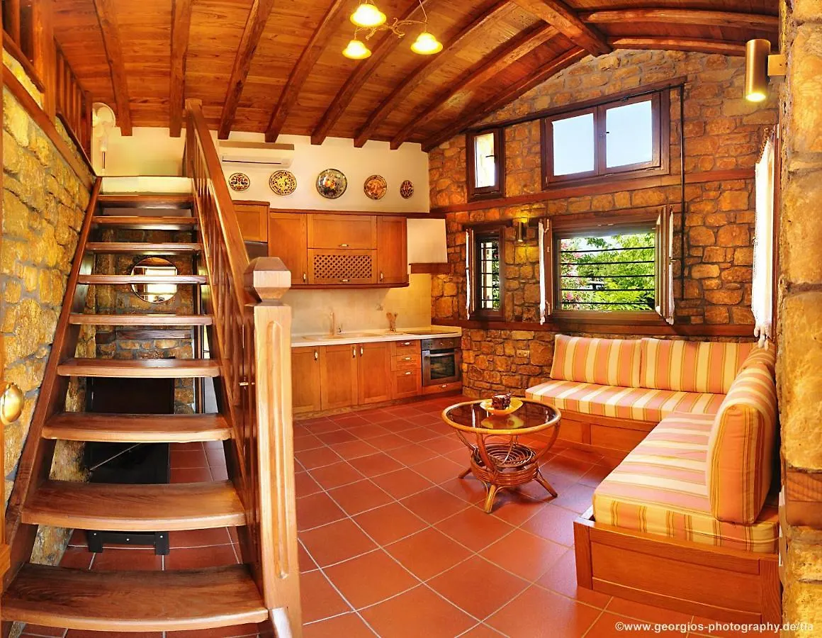 Kamares House Apartments & Studios Vourvourou