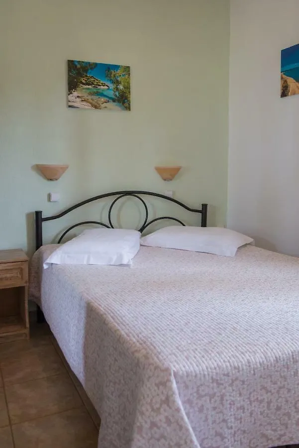 Kamares House Apartments & Studios Vourvourou